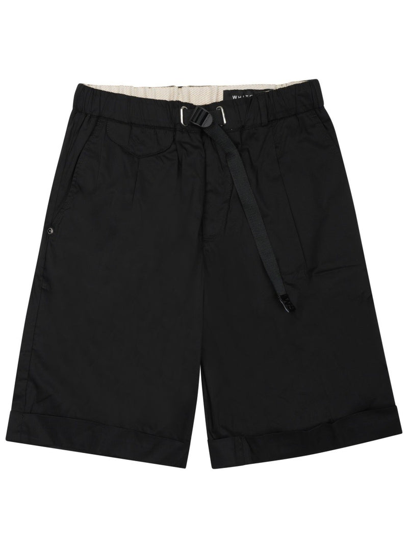 SHORTS CON CINTURA