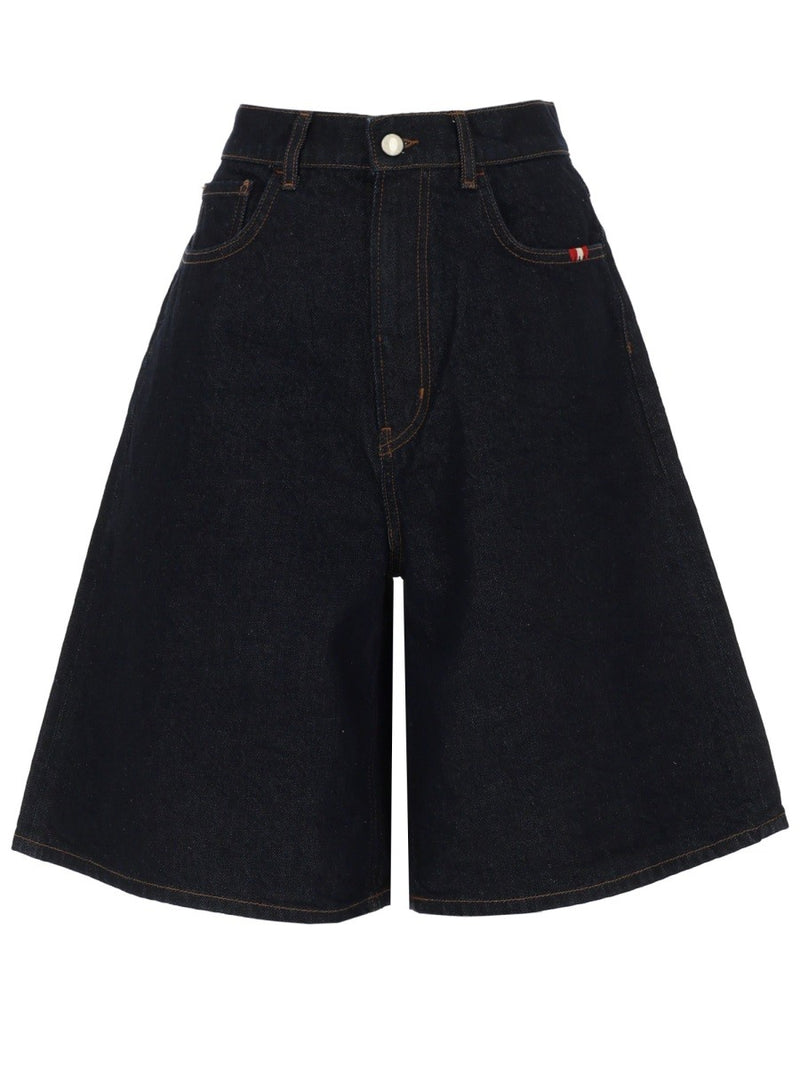 SHORTS IN DENIM