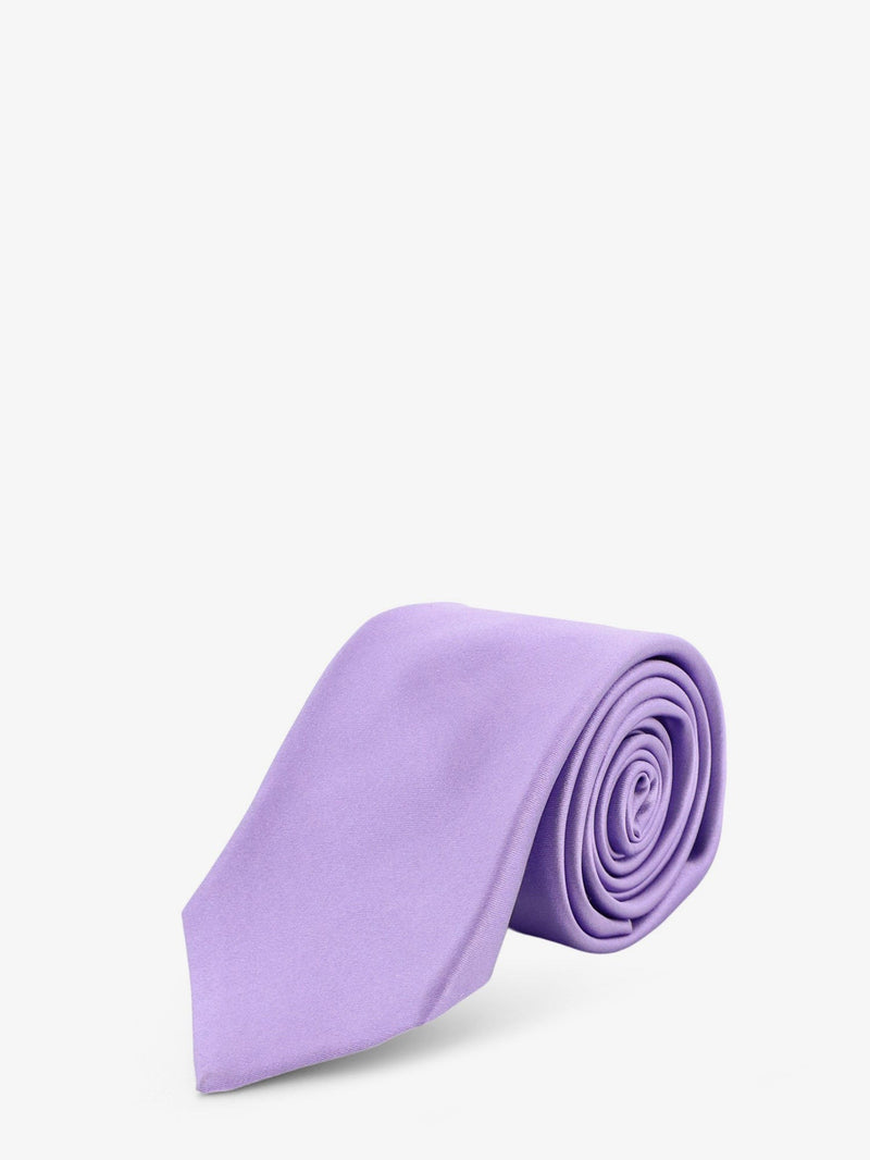 Silk tie