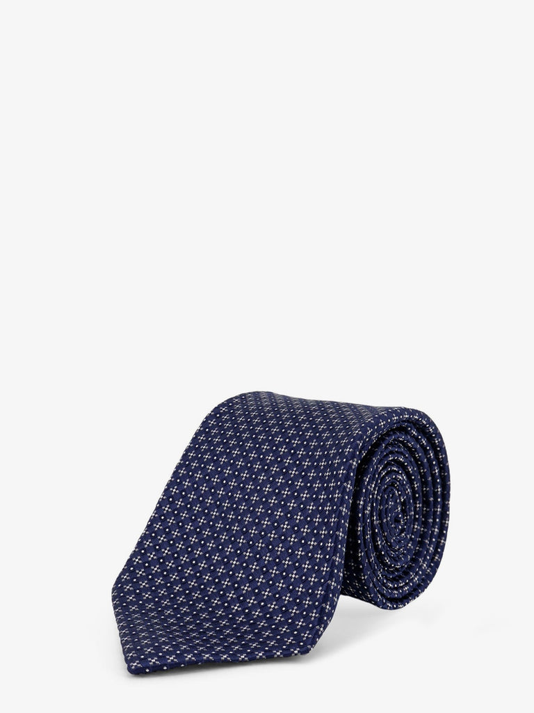 Silk tie