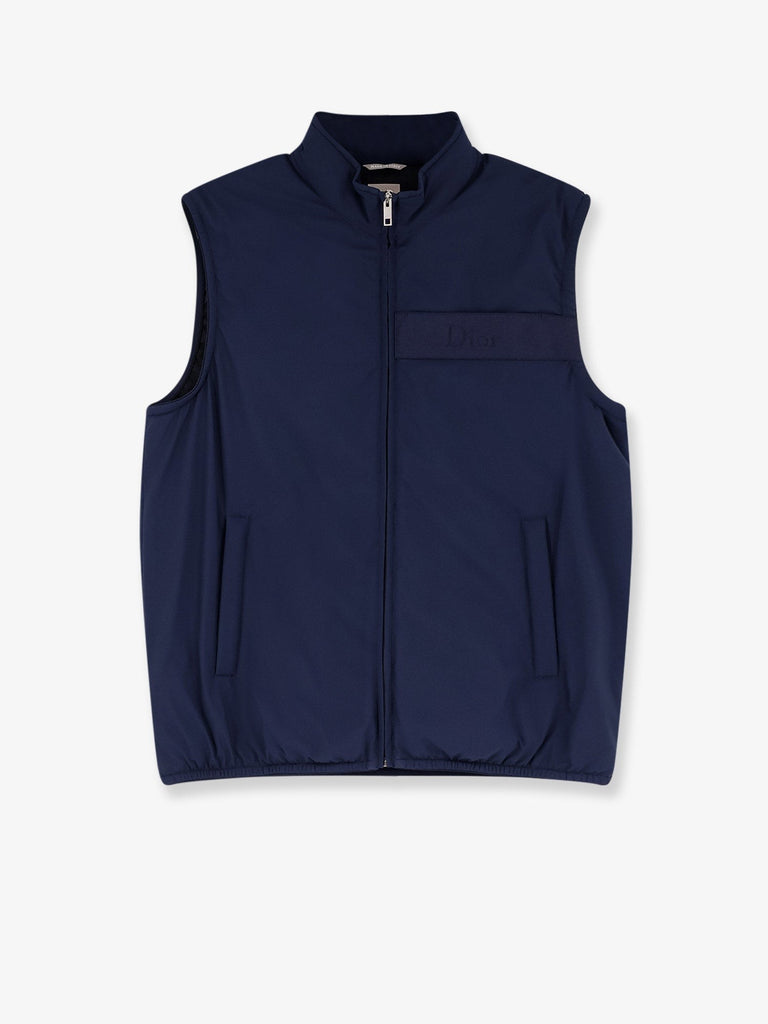 Sleeveless jacket with padding