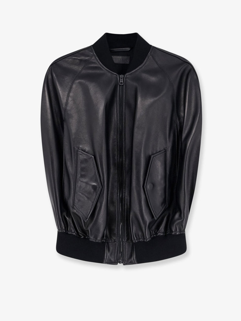 Sleeveless leather jacket