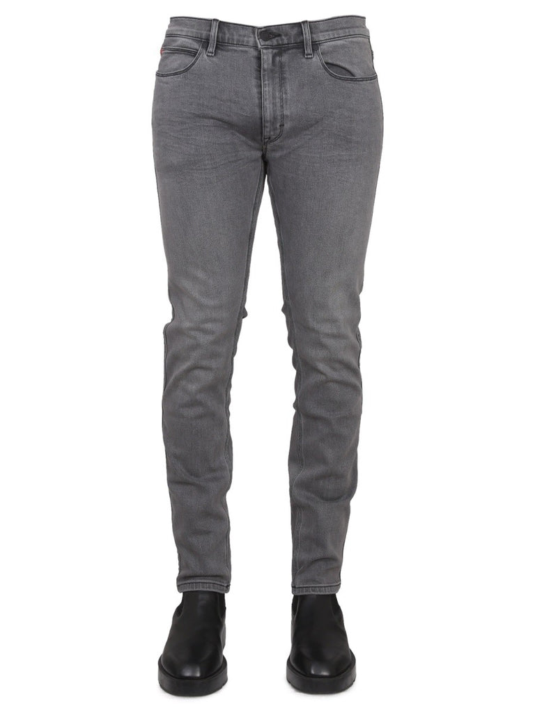 SLIM FIT JEANS