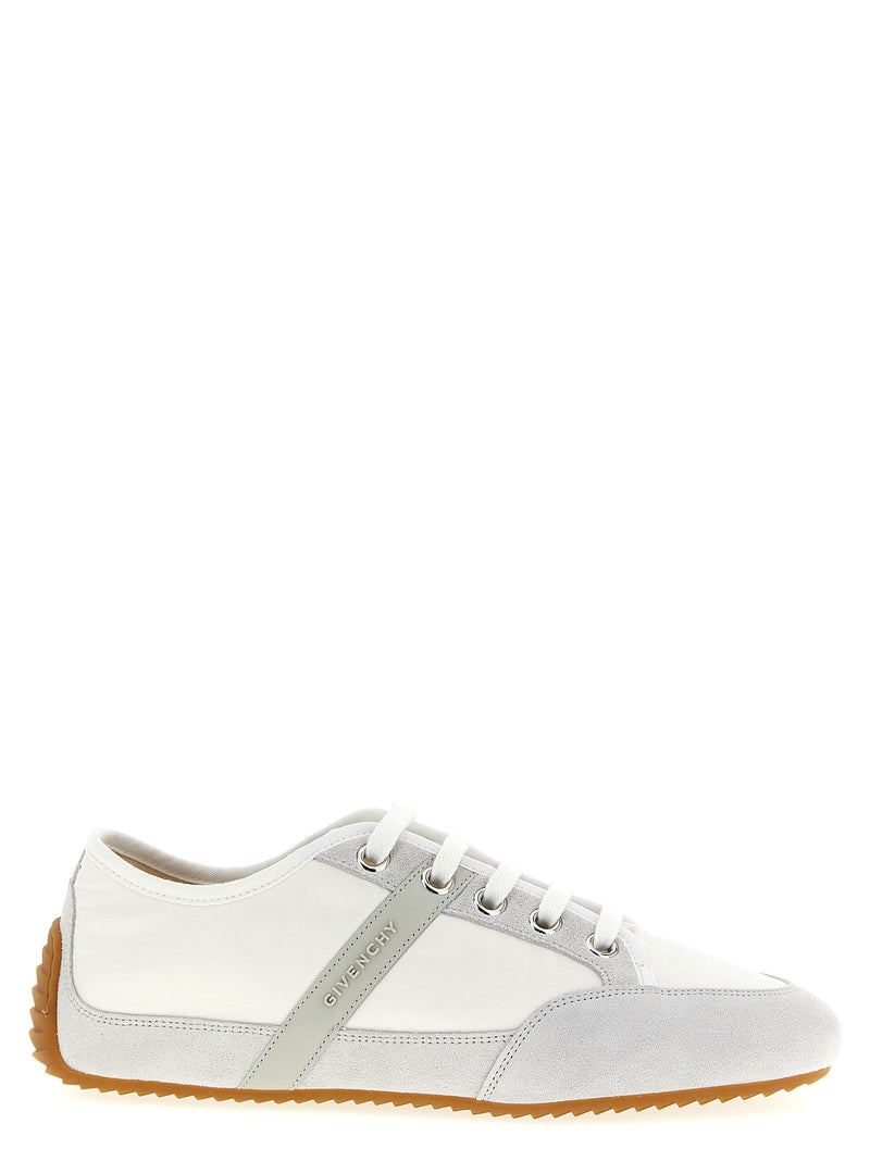 'Slim' sneakers