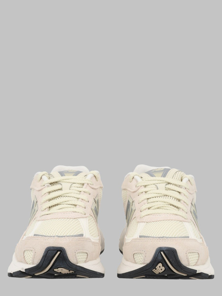 SNEAKER "ABZORB 2010"