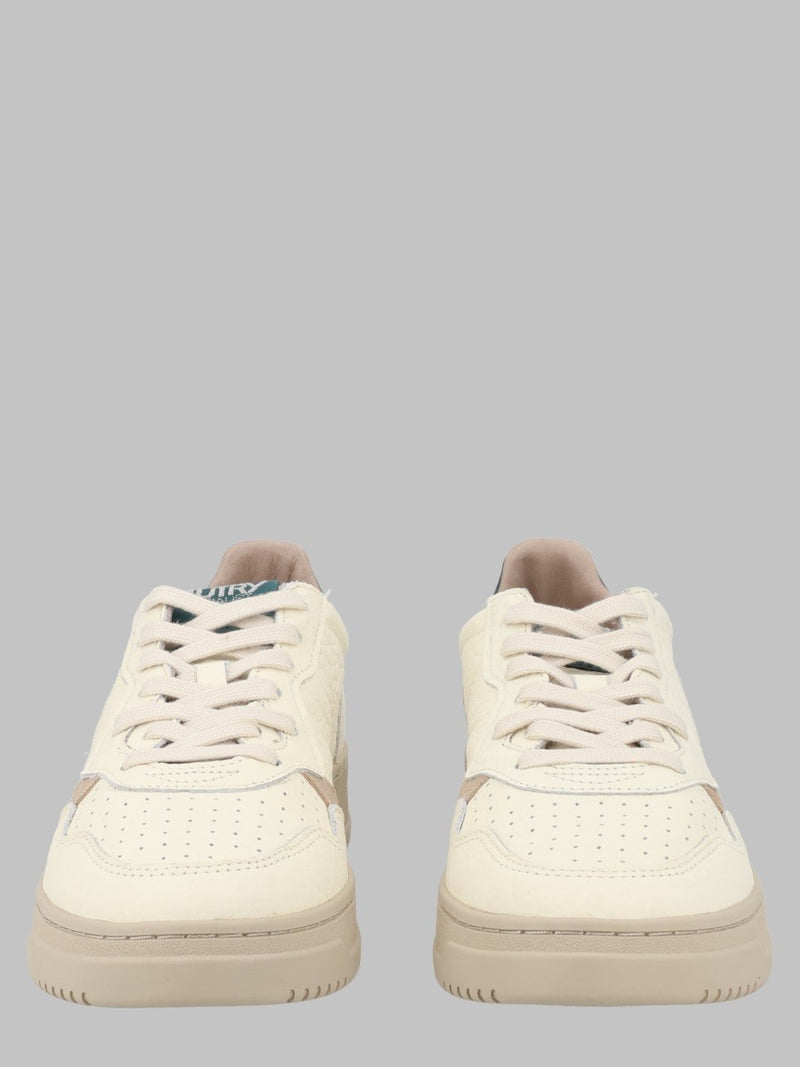SNEAKER "MEDALIST LOW"