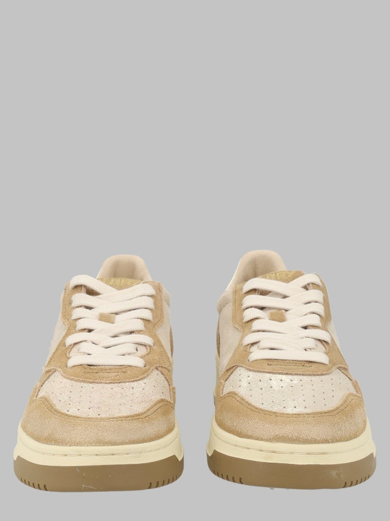 SNEAKER "MEDALIST LOW"