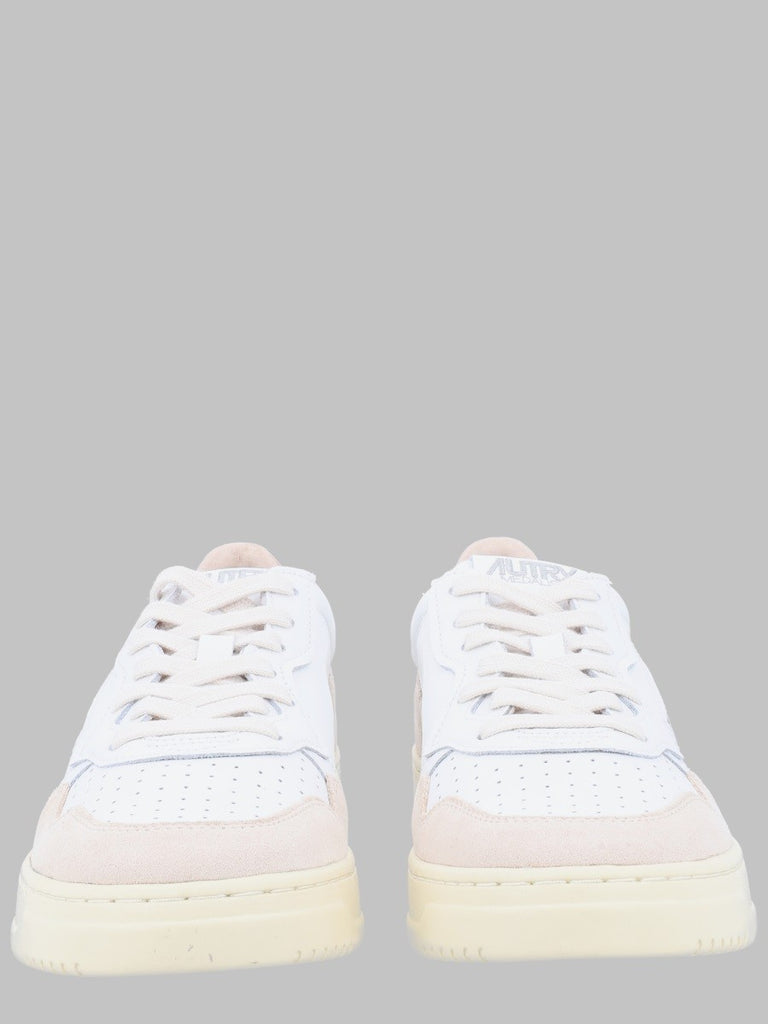 SNEAKER "MEDALIST LOW"