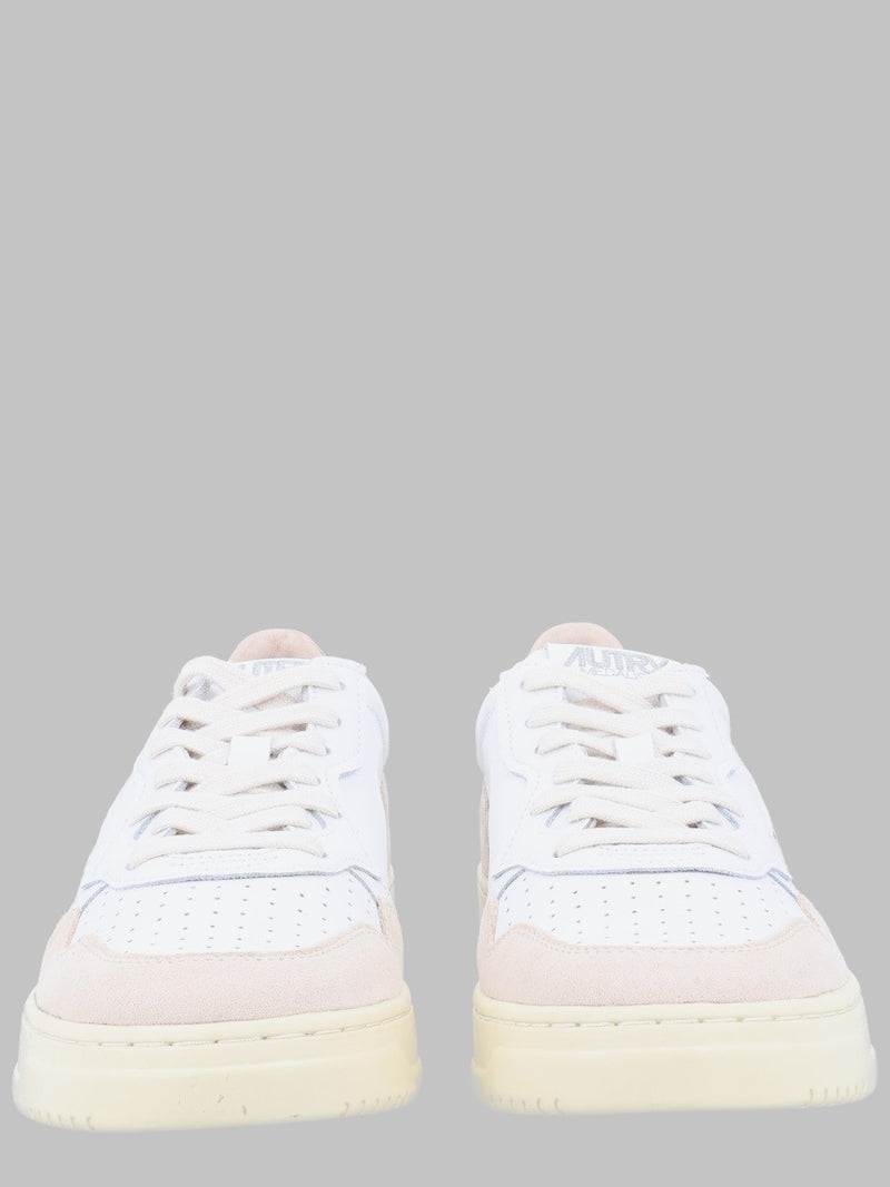 SNEAKER "MEDALIST LOW"