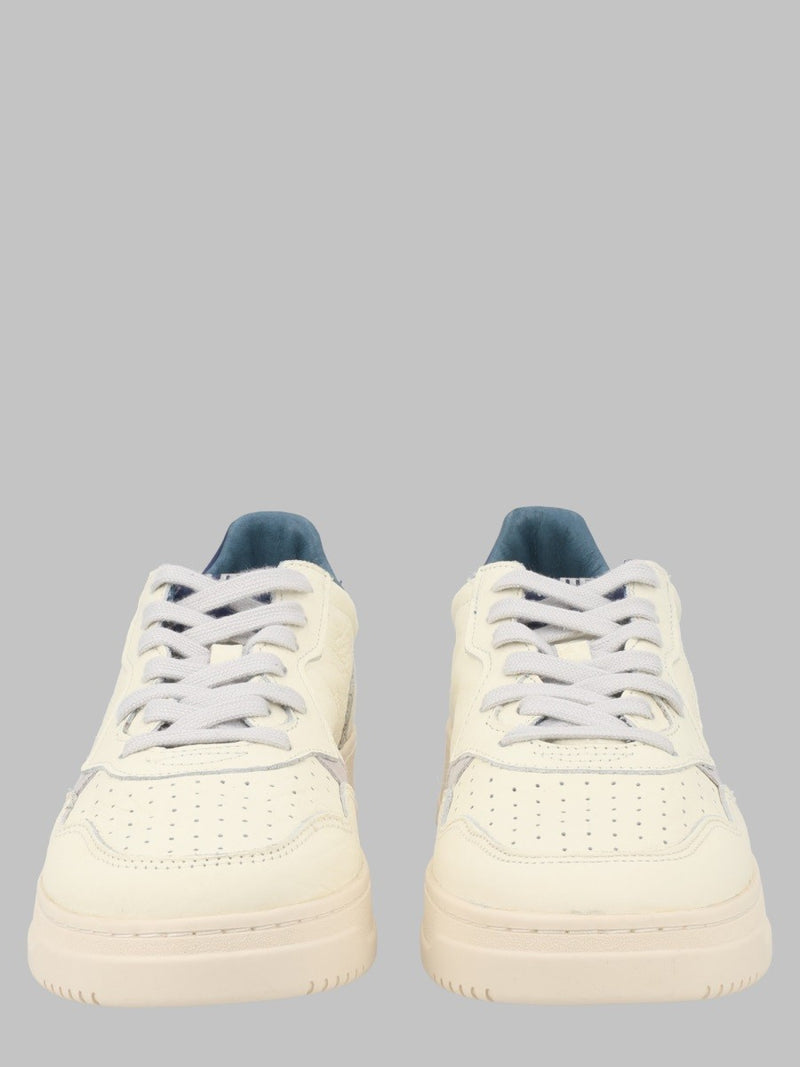 SNEAKER "MEDALIST LOW"