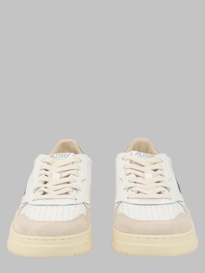 SNEAKER "MEDALIST LOW"