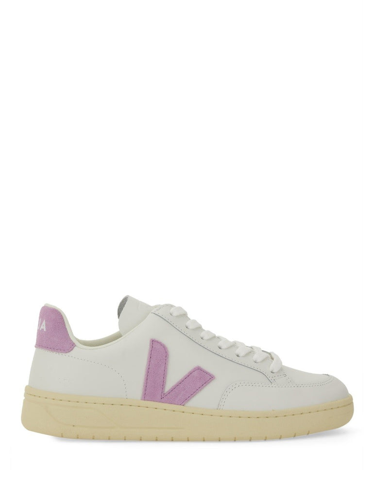 SNEAKER "V-12"