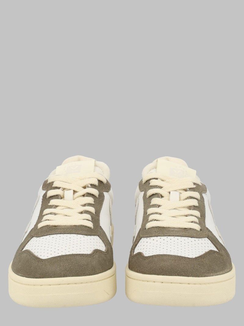 SNEAKER "V-82"