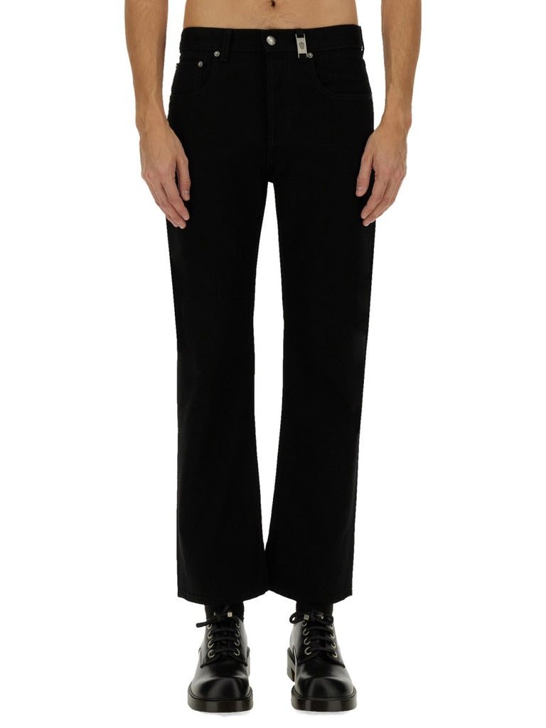 STRAIGHT LEG JEANS