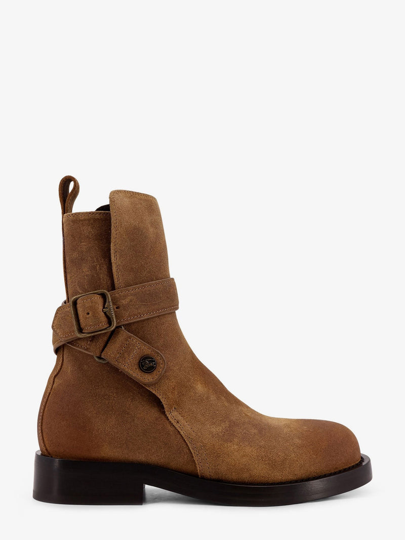 Suede boots