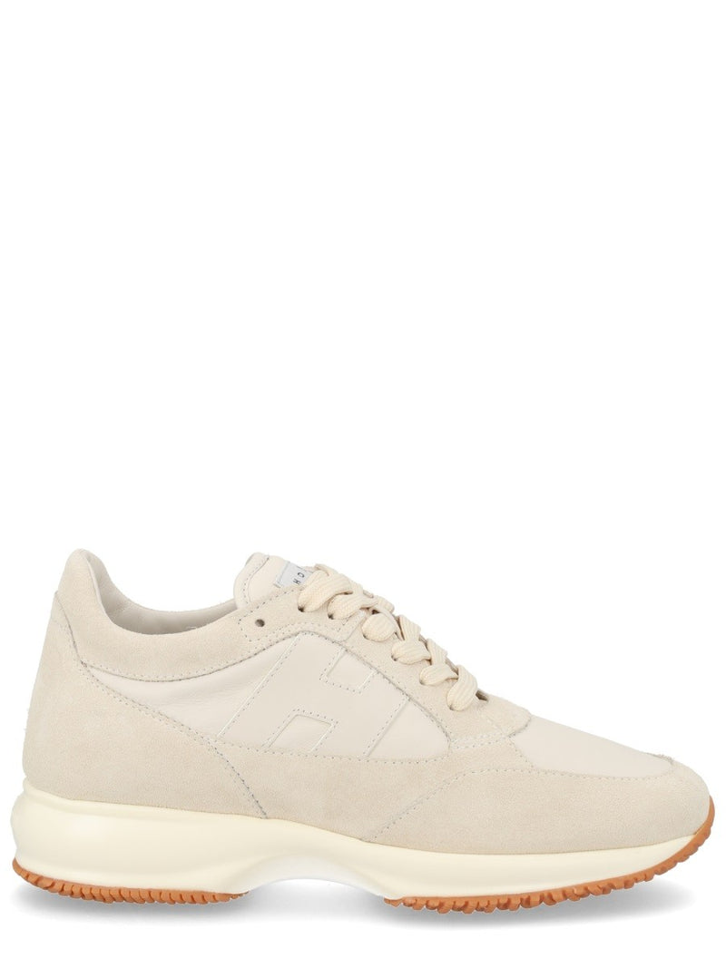 SUEDE SNEAKER