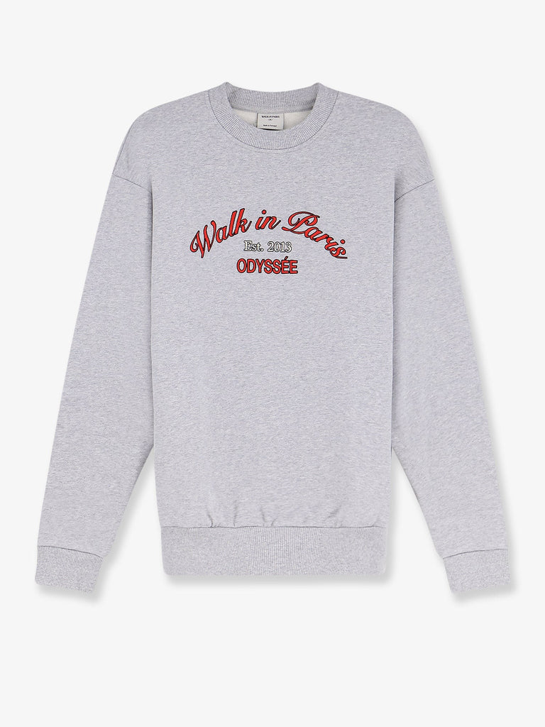 Sweatshirt with embroidered logo on the front