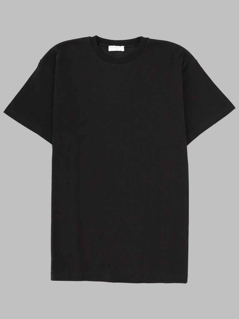 T-SHIRT CON STAMPA