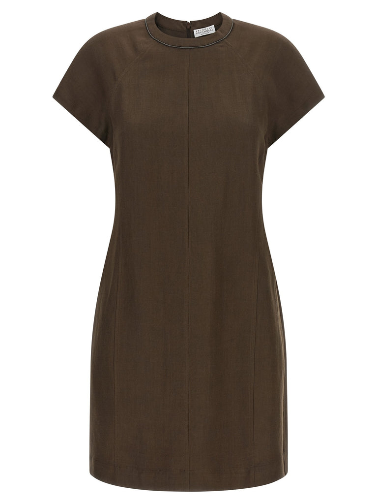 'T-shirt' dress