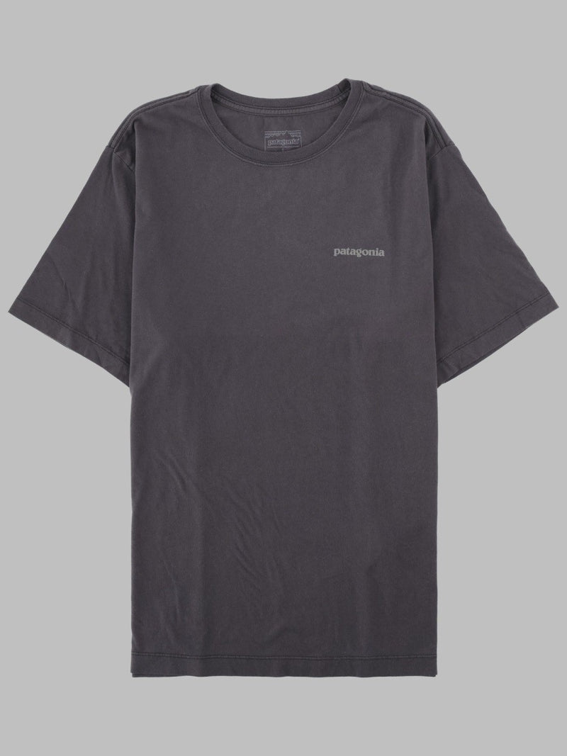 T-SHIRT "P-6" CON STAMPA LOGO