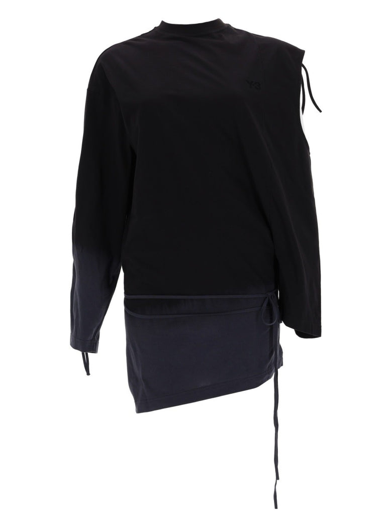 T-SHIRT WITH CUT-OUT DETAIL