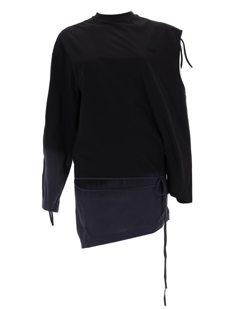 T-SHIRT WITH CUT-OUT DETAIL