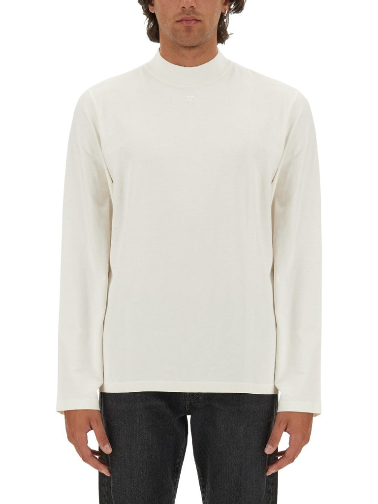 T-SHIRT WITH LOGO