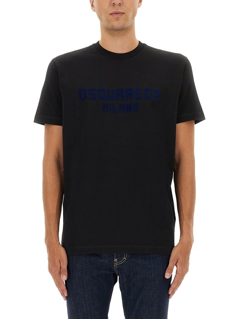 T-SHIRT WITH LOGO