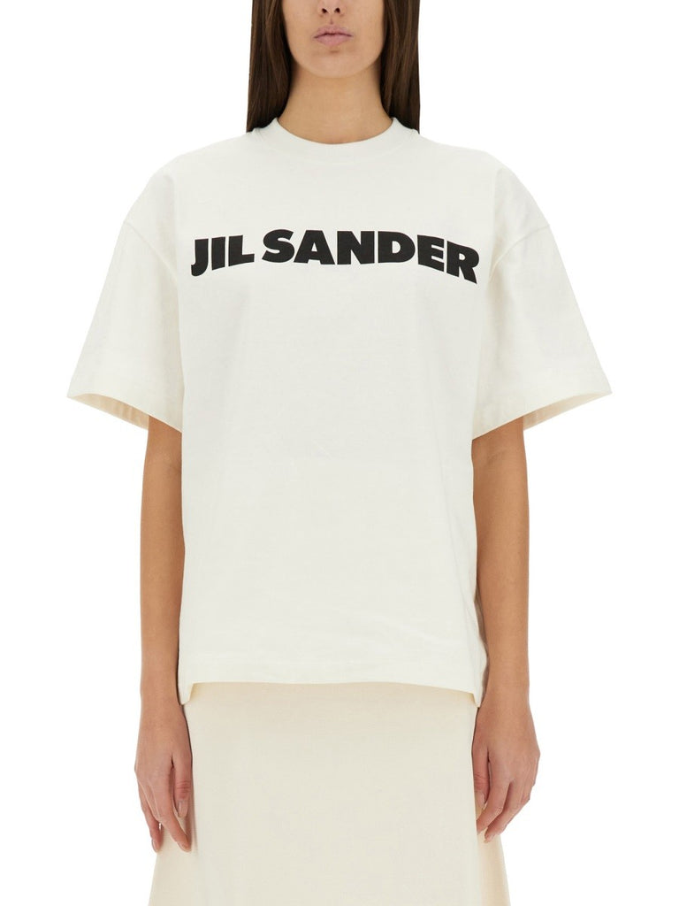 T-SHIRT WITH LOGO