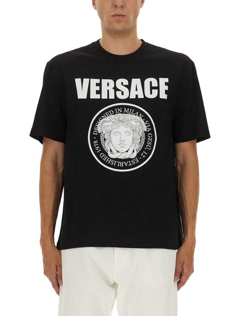 T-SHIRT WITH LOGO