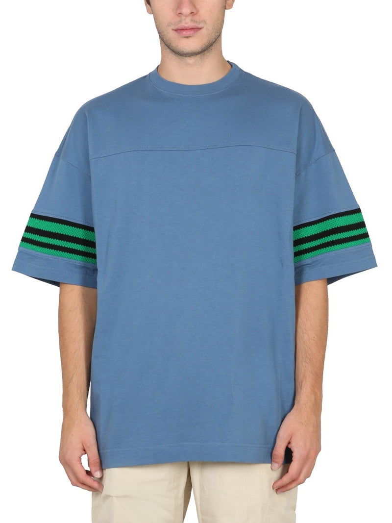 T-SHIRT WITH LOGO