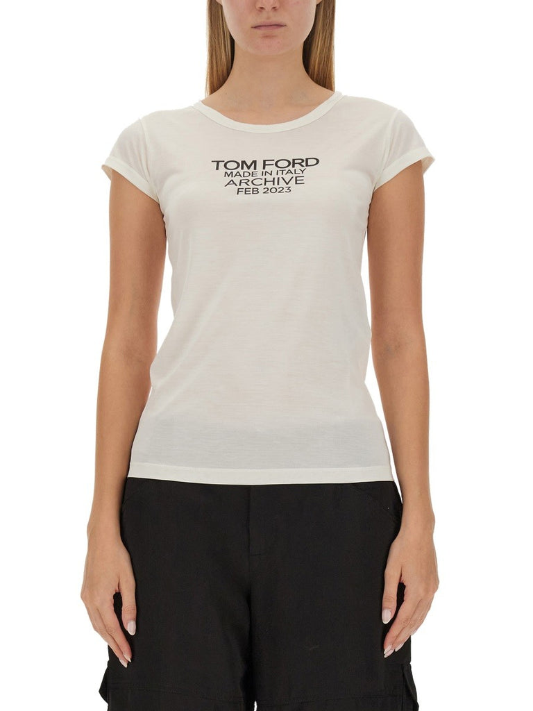 T-SHIRT WITH LOGO