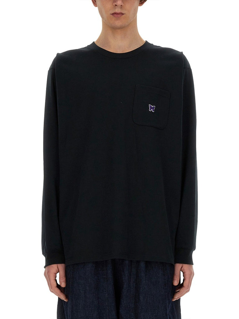 T-SHIRT WITH LOGO