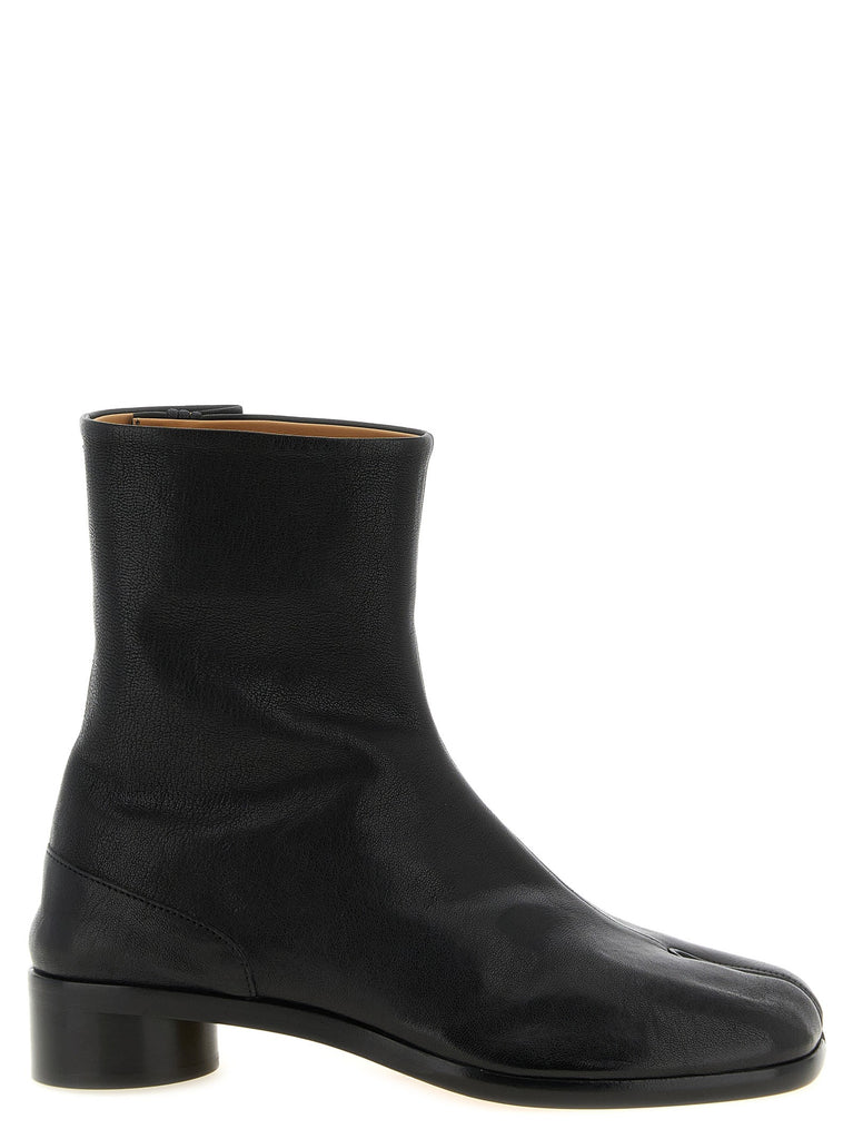 'Tabi' ankle boots