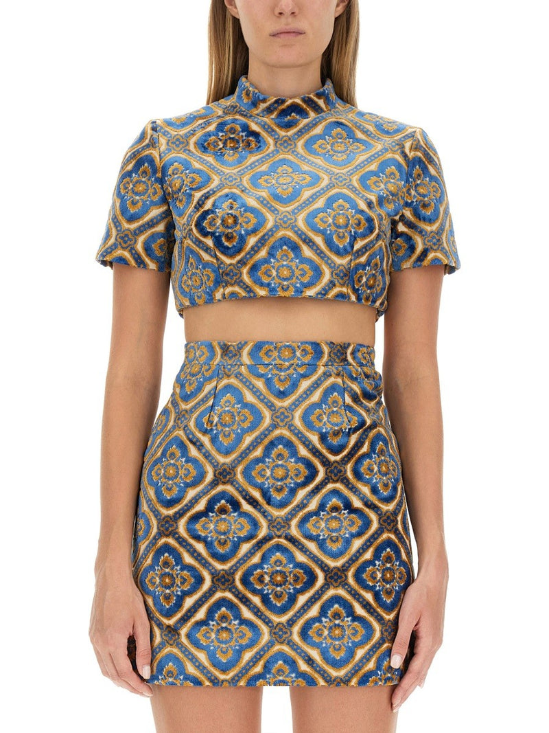 TOP CROPPED