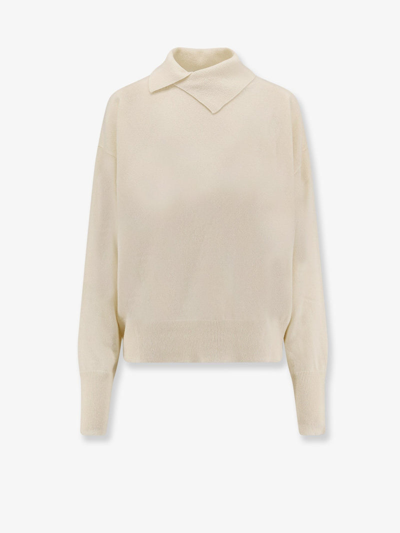 Turleneck wool sweater