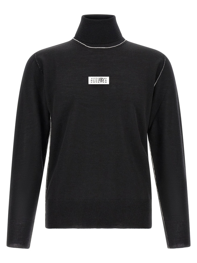 Turtleneck sweater with contrast stitching