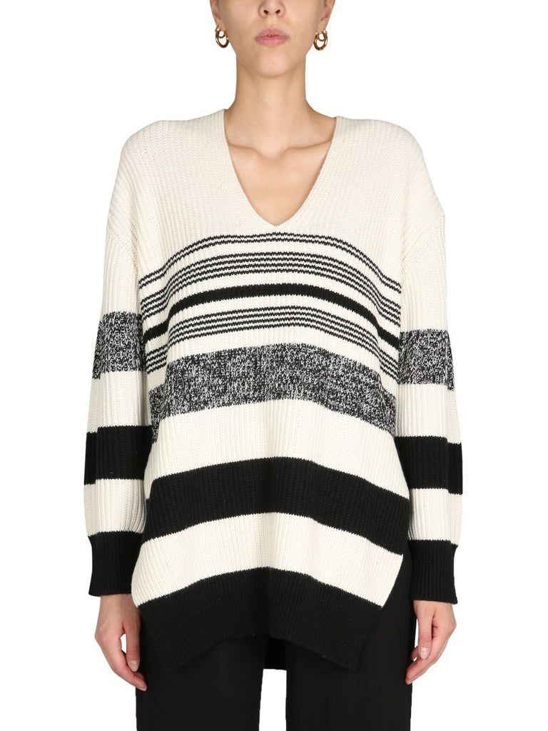 V-NECK SWEATER