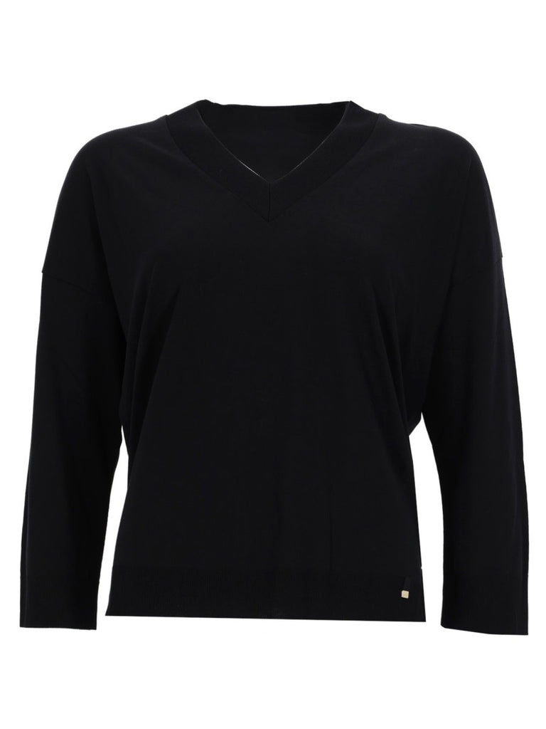 V-NECK T-SHIRT