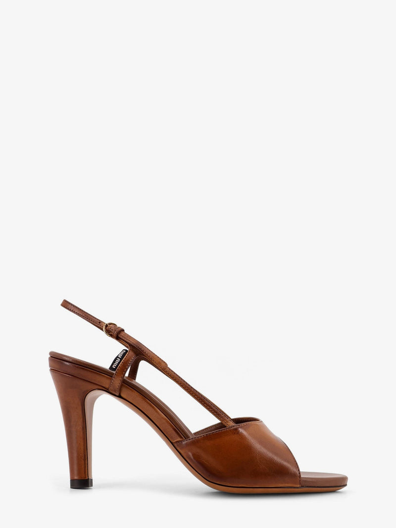 Vintage leather sandals