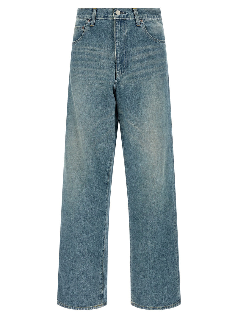 'Wide' jeans