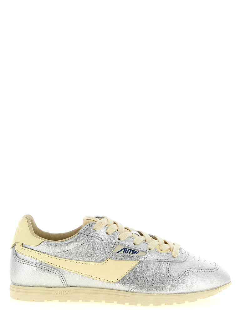 'Windspin' sneakers