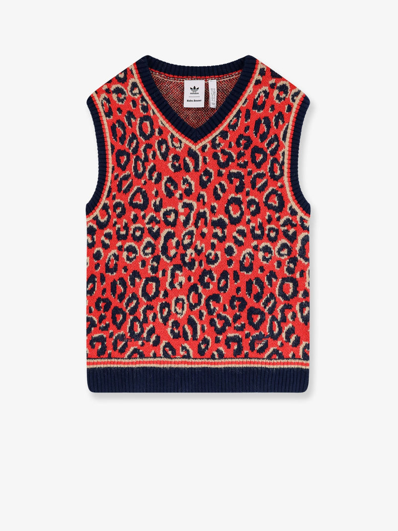 Wool blend sweater with animal print