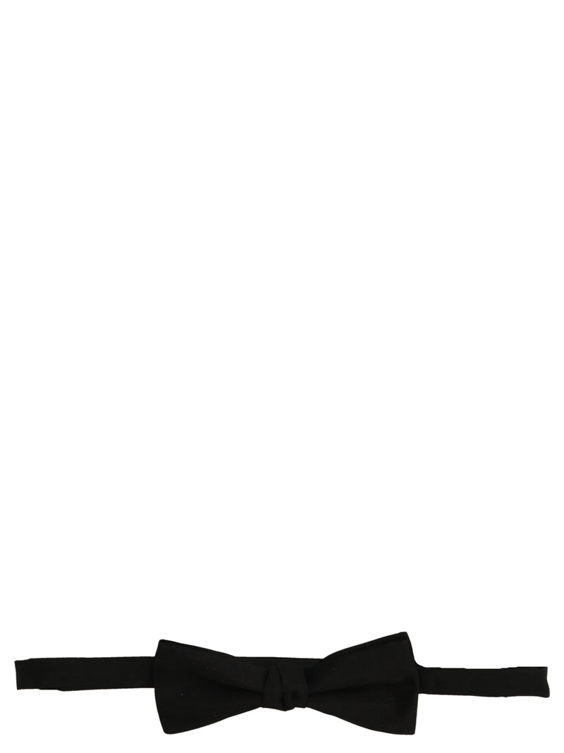 'Yves' bow tie